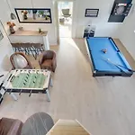 Holiday home 5 Star In *
