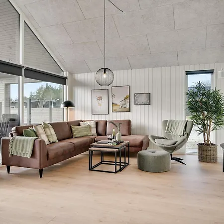 5 Star In Holiday home